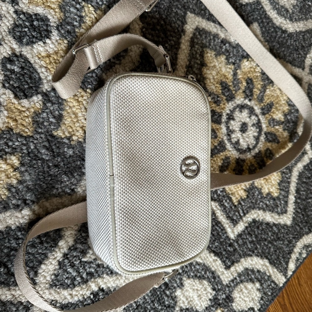 Lululemon- Stylish White Crossbody Bag